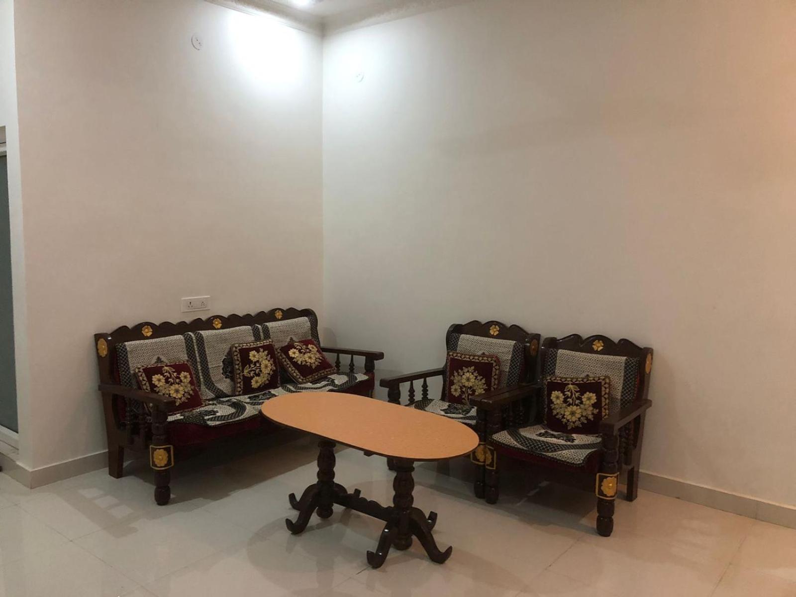 Вилла Sri Ram Janki House Гая Экстерьер фото